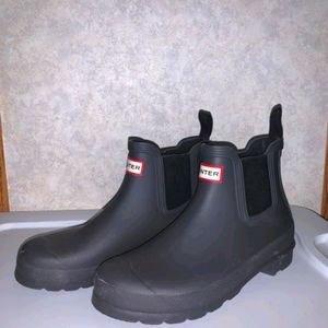 Hunter Chelsea Rainboots